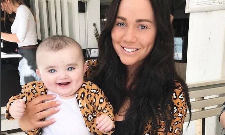 Chửa mãi không đẻ, cặp vợ chồng trẻ 'thúc sinh' bằng cách khiến bác sĩ cũng phải sửng sốt