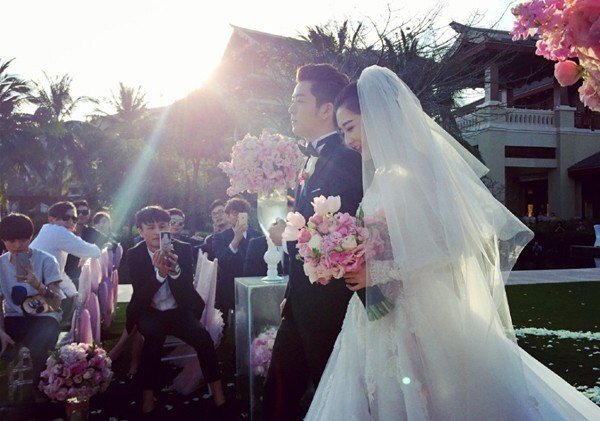 Khám phá phong cách lễ cưới trong mơ của 12 con giáp