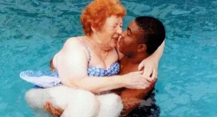 Cụ bà 72 tuổi bỏ chồng vì người tình 27 tuổi