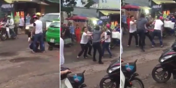 Video: Nhóm thanh niên lao vào ẩu đả với tài xế taxi khiến khu phố náo loạn