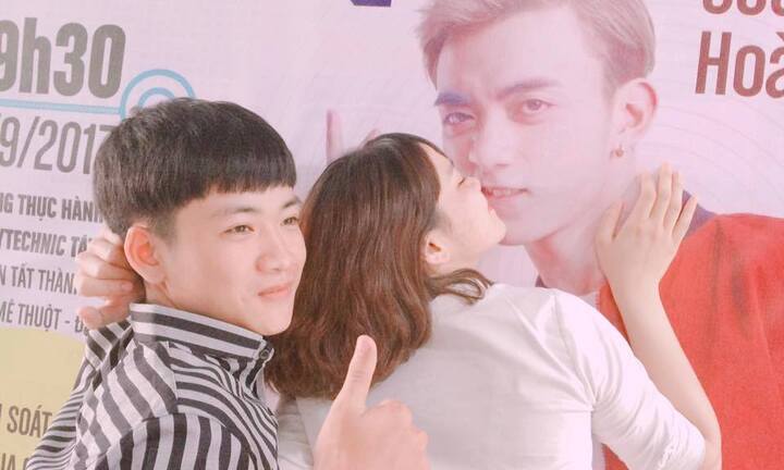 Sinh viên phố núi 'phát cuồng' vì Soobin Hoàng Sơn