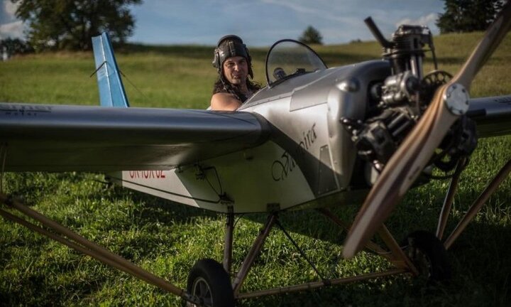 Bỏ ô tô, người đàn ông tự chế tạo máy bay để đi làm chỉ với 90 triệu đồng