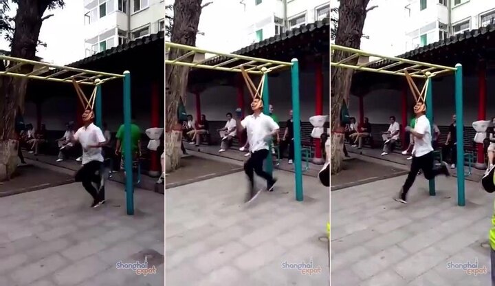 Thanh niên tập thể dục theo phong cách ‘bá đạo’