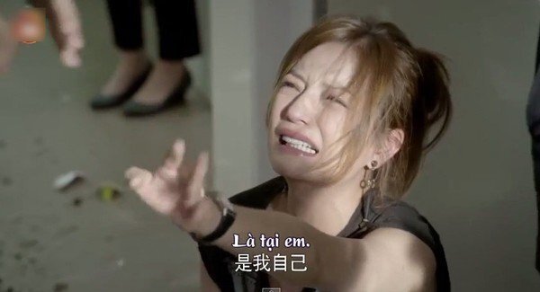 Vì sao Triệu Vy bị ghét nhất Trung Quốc năm 2017?