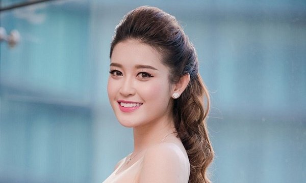 Á hậu Huyền My được báo chí nước ngoài khen ngợi hết lời