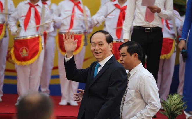 Video: Chủ tịch nước Trần Đại Quang đánh trống khai giảng năm học mới