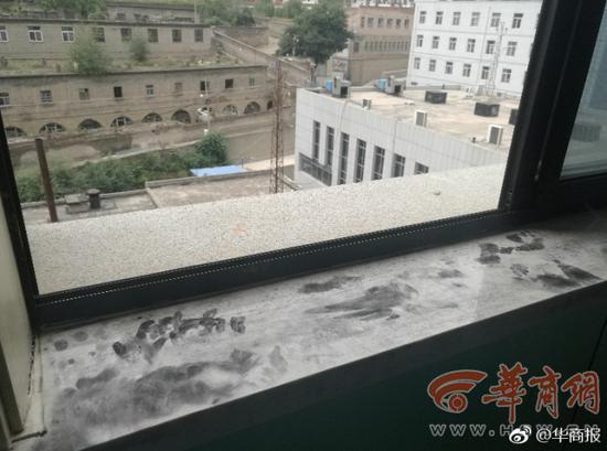 Uất ức vì quá đau đẻ nhưng không được đẻ mổ, sản phụ nhảy lầu tự tử