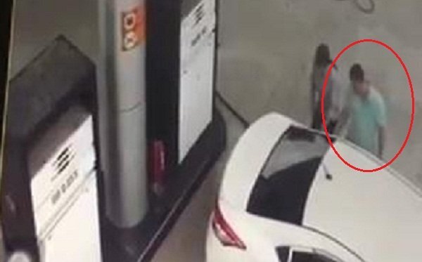 Người đàn ông đi ô tô 'quỵt' 300.000 đồng tiền đổ xăng ở Hà Nội