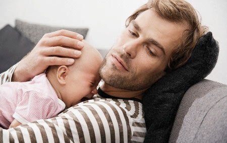 Nghiên cứu sốc: Các ông bố cũng trầm cảm sau ‘sinh’