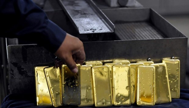 Giá vàng hôm nay 12/9: Tiếp tục lao dốc, 2 ngày 'bay hơi' gần 400.000 đồng/lượng