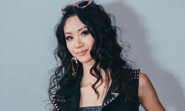 Suboi xúc động kể về tuổi thơ đầy khó khăn