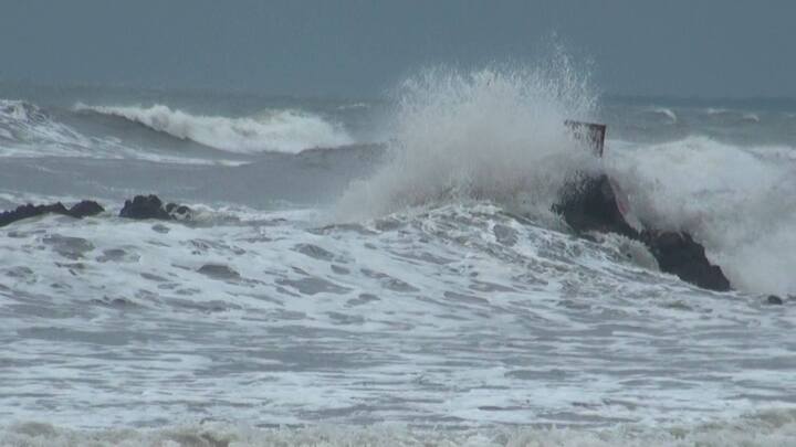 Bão số 10 sắp đổ bộ: Nghệ An đang di dời hơn 14.000 người dân