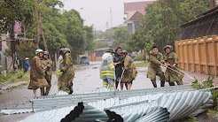 Video: Cuộc sống khốn khổ của người Nghệ An sau bão số 10