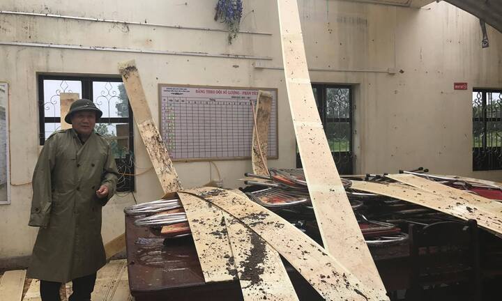 Quảng Bình - Quảng Trị tan hoang, 24 người thương vong sau bão số 10