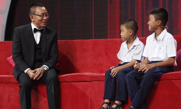 MC Lại Văn Sâm dành hai tháng lương hưu đầu tiên để làm một việc bất ngờ