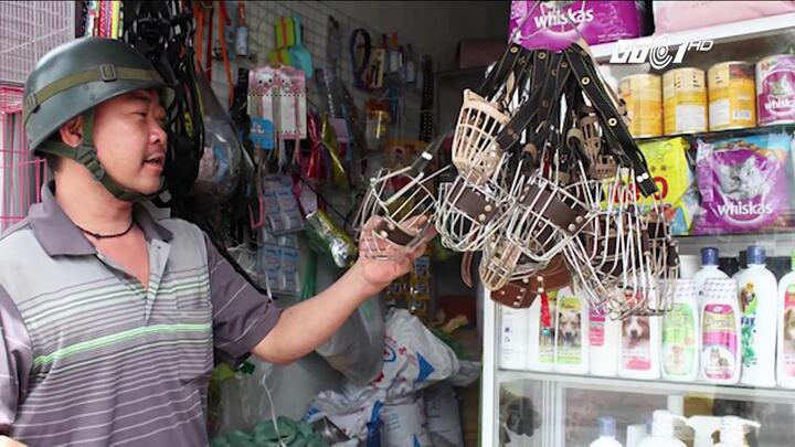 Rọ mõm cho chó bán đắt như 'tôm tươi' sau quy định xử phạt mới