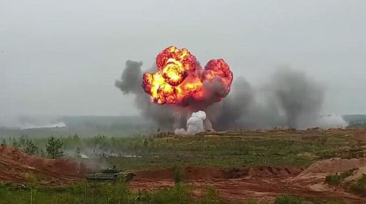 'Xe tăng bay' Su-25 Nga dội mưa tên lửa, diệt hàng loạt mục tiêu mặt đất