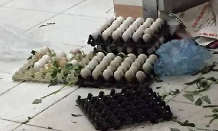 Phát hiện sự thật đáng sợ về thực phẩm nấu bữa ăn bán trú của học sinh