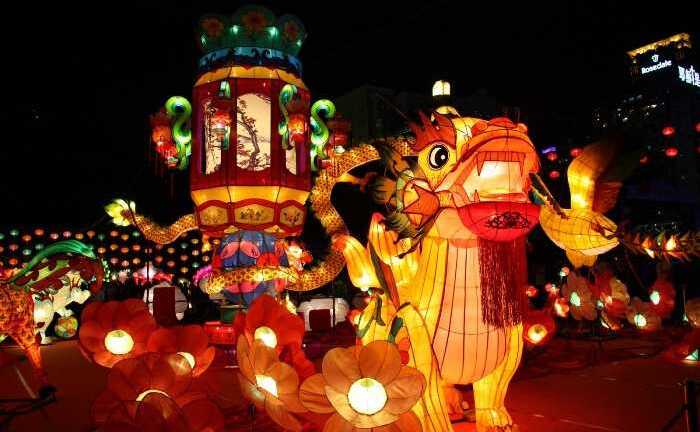 Những địa điểm vui chơi Trung thu hấp dẫn nhất ở Hà Nội