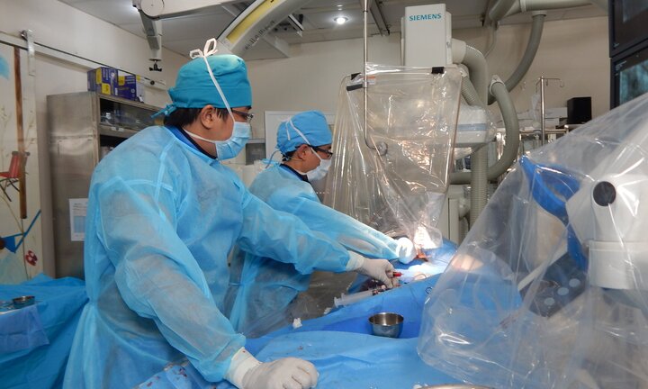 Kiểm tra trình độ và cấp chứng chỉ hành nghề cho bác sĩ 2 năm/lần