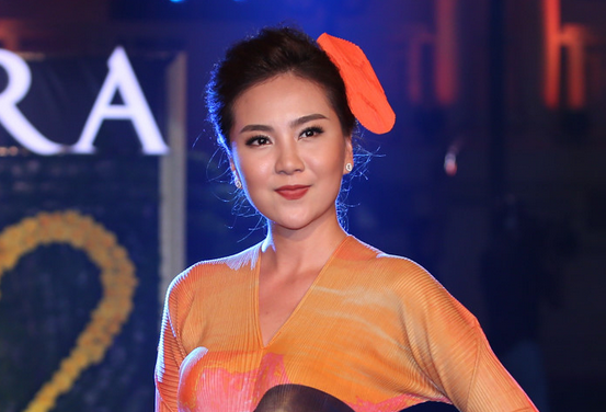 Đan Lê, Mai Ngọc cùng dàn MC - BTV VTV xinh đẹp trong lần đầu diễn thời trang