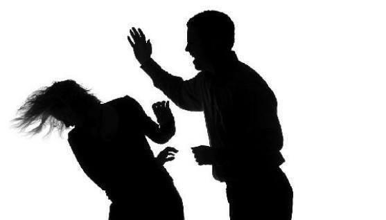 Chánh tòa Hình sự TAND tỉnh Cà Mau bị tố hành hung 'bà xã' tại khách sạn