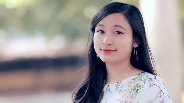 Nữ thủ khoa xinh đẹp ĐH Sư phạm Hà Nội: 'Nghề giáo không bao giờ rớt giá’