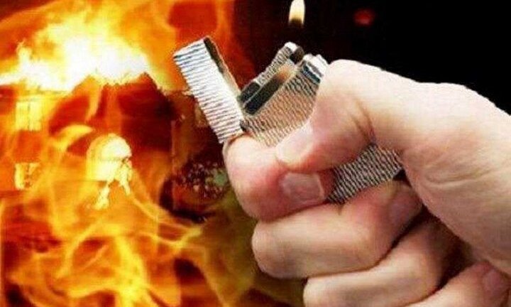 Nghi ngờ trộm tài sản, nam thanh niên bị tưới xăng thiêu sống