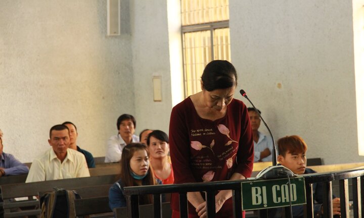 Phó chánh án huyện nhận hối lộ: Liên tục hoãn tòa vì vắng người tố cáo