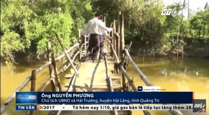 Lạnh người cảnh đi qua những cây cầu rung bần bật ở Quảng Trị