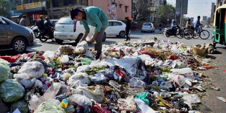 Cuộc sống không thể tưởng tượng nổi ở thành phố bẩn nhất Ấn Độ