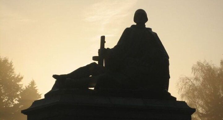 Tượng đài chiến sỹ Xô Viết ở Ba Lan bị xúc phạm