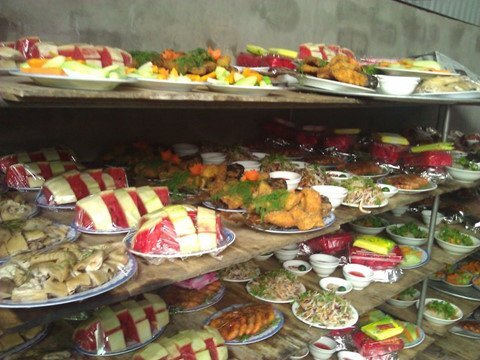 Nguyên nhân 3 người chết, 25 người nhập viện khẩn sau khi ăn cỗ