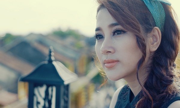 'Ngọc nữ bolero’ Tố My tung 6 MV Bolero trong vòng 1 tháng