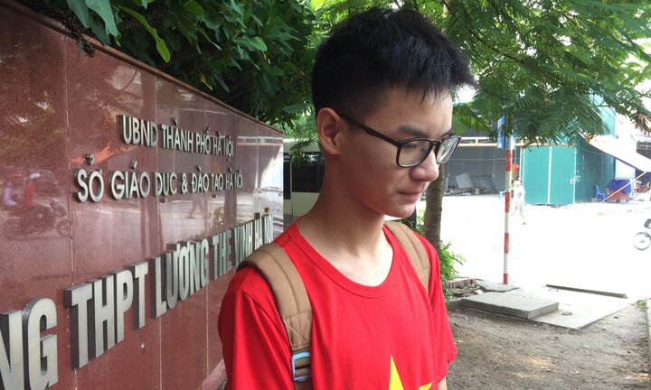 Học sinh Lương Thế Vinh: PGS Văn Như Cương không chỉ là thầy mà còn là người ông thân thiết