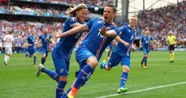 Băng đảo có dân số chưa bằng 1/20 Hà Nội giành vé dự World Cup 2018