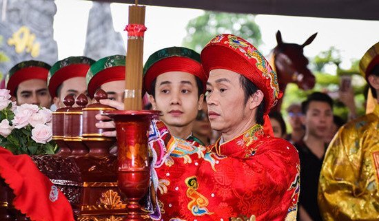 Hoài Linh bị gọi là 'ông trùm đồng bóng', Thứ trưởng bộ VHTT&DL lên tiếng