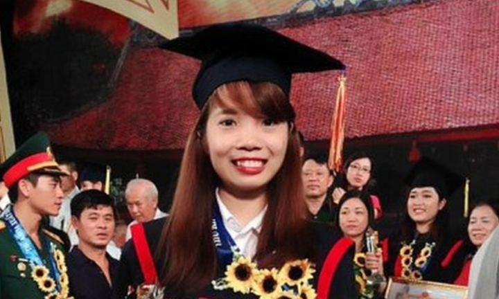 TS Đàm Quang Minh: 'Thủ khoa về quê chăn lợn là thiếu năng động'