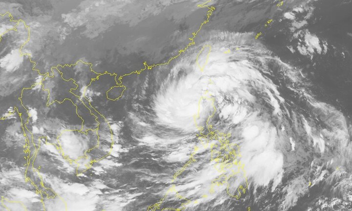 Bão số 11 đã đi vào Biển Đông, miền Bắc nguy cơ lụt nặng