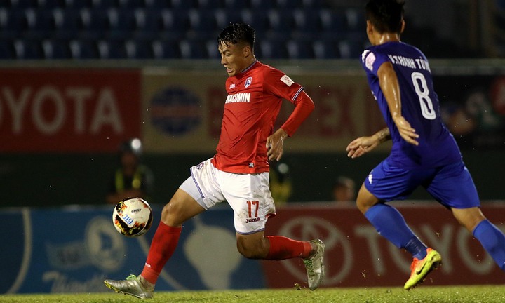 Mạc Hồng Quân: 'Nhờ vị trí tiền vệ công, tôi đã lấy lại phong độ'