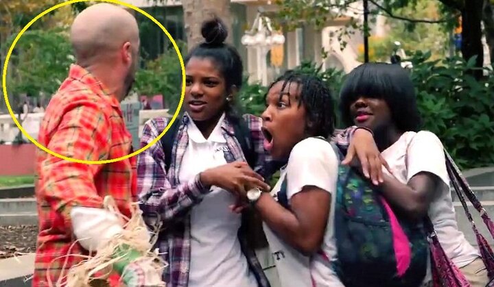 Bù nhìn rơm bỗng hóa xác sống kinh dị dọa mọi người khóc thét