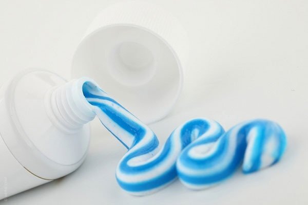 Khám phá công dụng 'hồi sinh' vật dụng gia đình thần kỳ của kem đánh răng