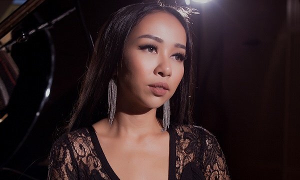 Thảo Trang dồn trọn tình cảm hát tặng người yêu đã mất