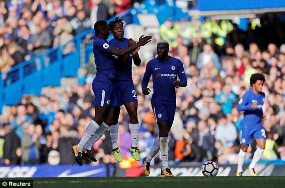 'Kép phụ' tỏa sáng, Chelsea ngược dòng đánh bại Watford