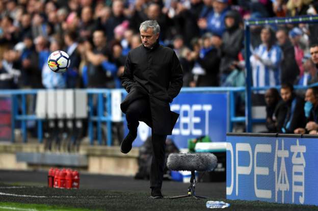 MU thua trận đầu tiên: Trận đấu theo đúng... triết lý của Mourinho