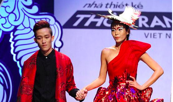 Tony Ward, Nguyễn Tiến Truyển làm mới bản thân tại Tuần lễ Thời trang Quốc tế 2017