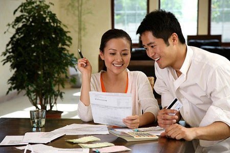 Chị em lý giải thuyết phục lý do vì sao không thể trao 'tay hòm chìa khóa' cho chồng