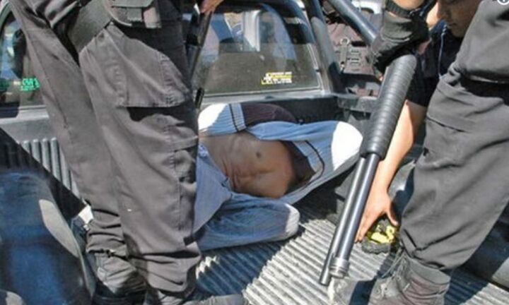 Cả thế giới phẫn nộ: Cha cưỡng hiếp con gái suốt 22 năm, sinh ra 8 đứa trẻ