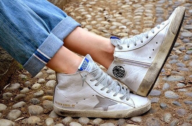 4 mẹo làm sạch giày chỉ trong một nốt nhạc, không biết phí cả đời