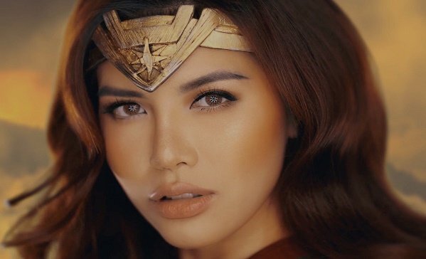 Dịp Halloween, Minh Tú gây thích thú khi hóa trang thành Wonder Woman quyến rũ